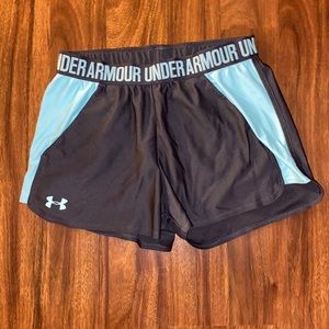 Under armour running shorts, grey/blue.